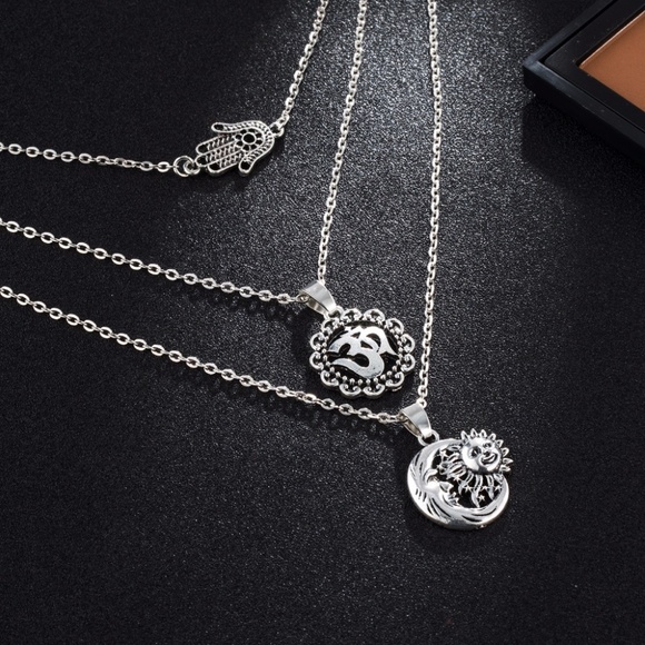 N3 | Boho Dainty Multi Layer Moon Hand Necklace - Picture 3 of 5